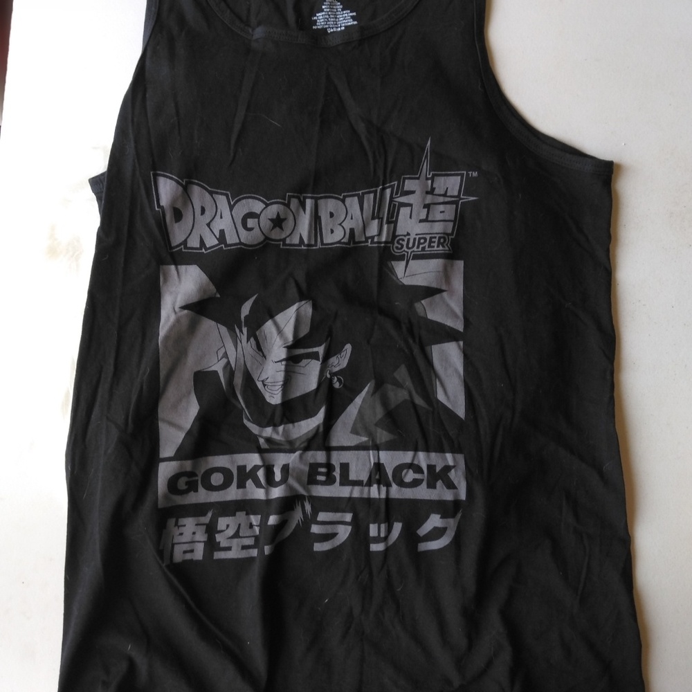 ✨Size small dragonball tank✨
